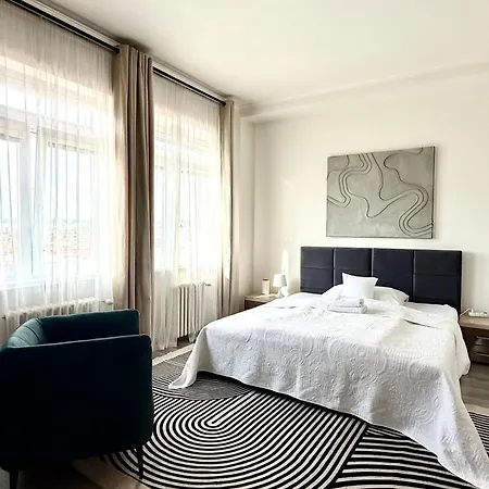 Apartment With 2 Bathrooms *