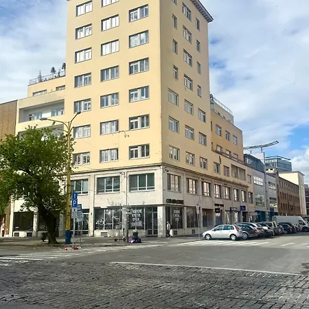 Apartment With 2 Bathrooms Kosice